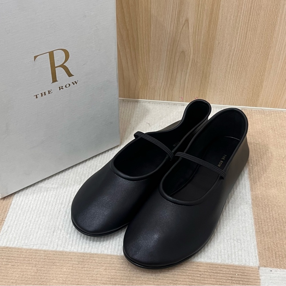 The Row Women's Black Loafes